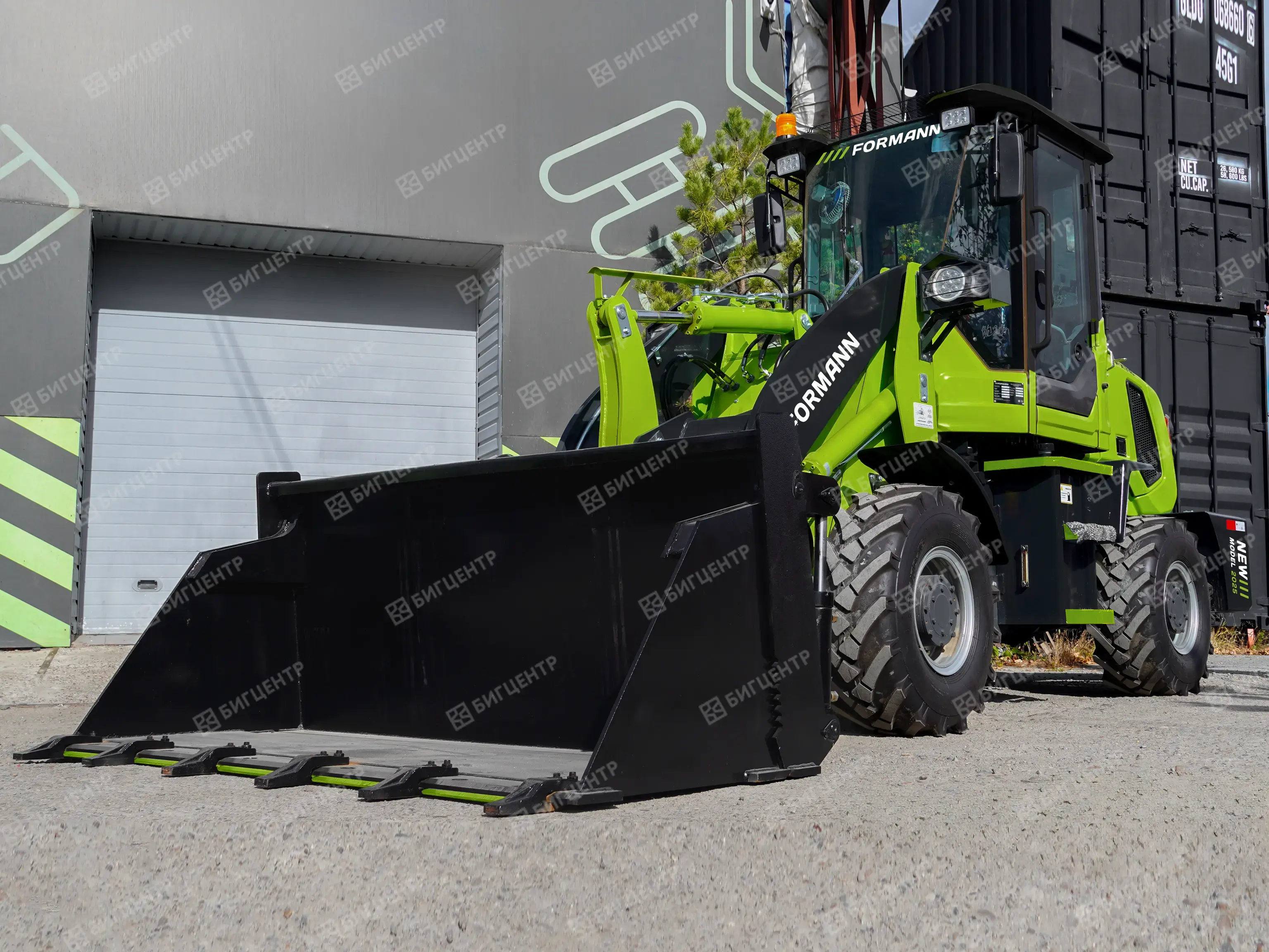 Фронтальный погрузчик FORMANN FX718