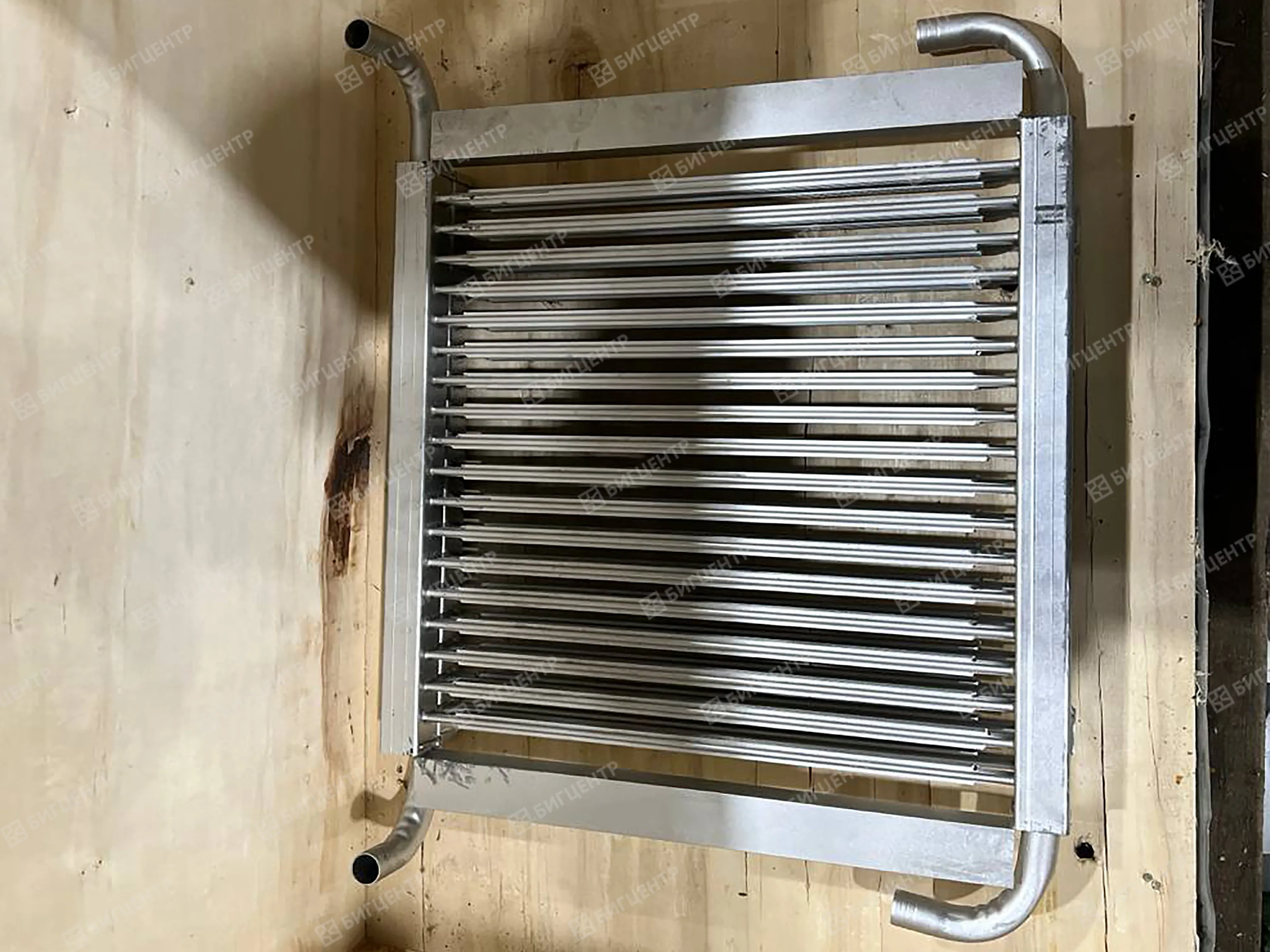 Радиатор масляный двигатель YUCHAI 50 kWt YCD4R11G-68