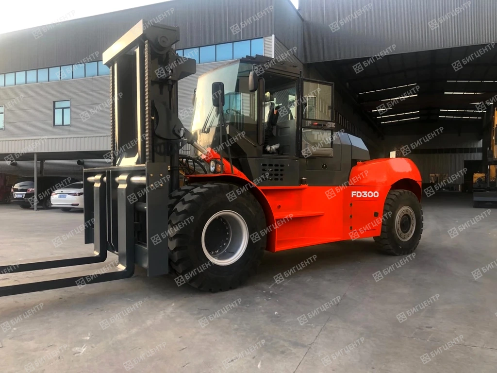 Вилочный погрузчик TMG FD300