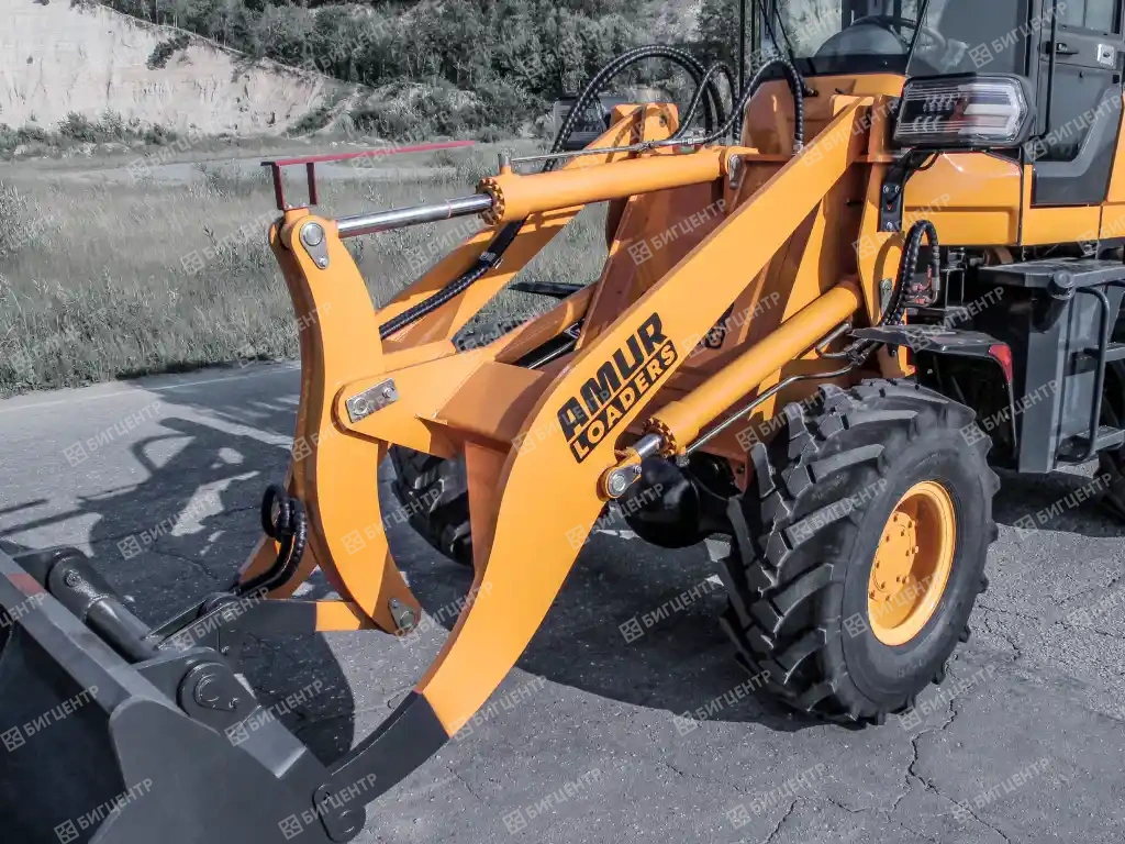 AMUR DK620M