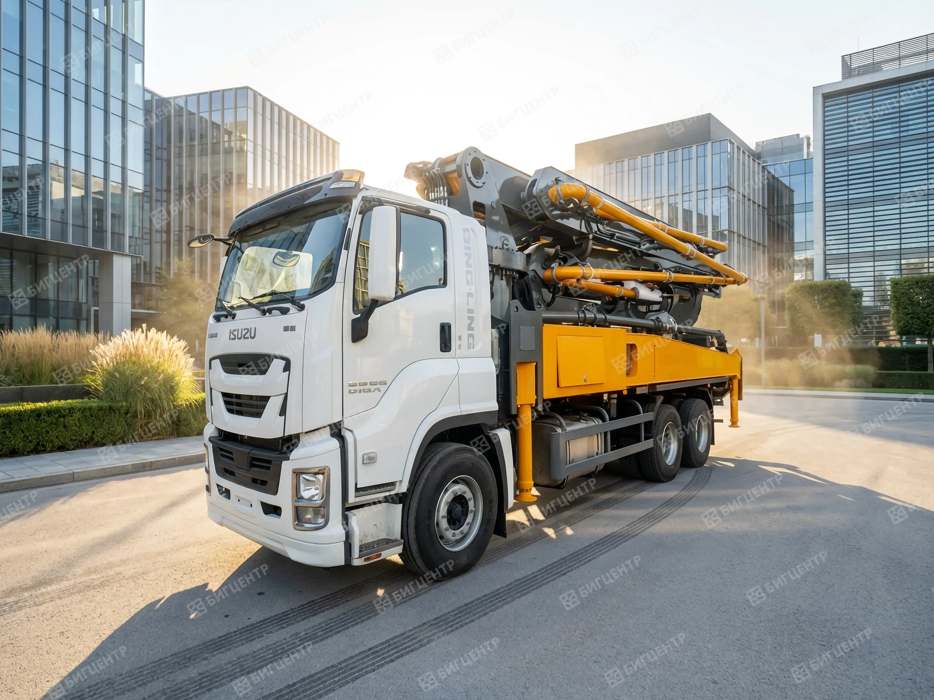 Автобетононасос ISUZU Q39М 6x4