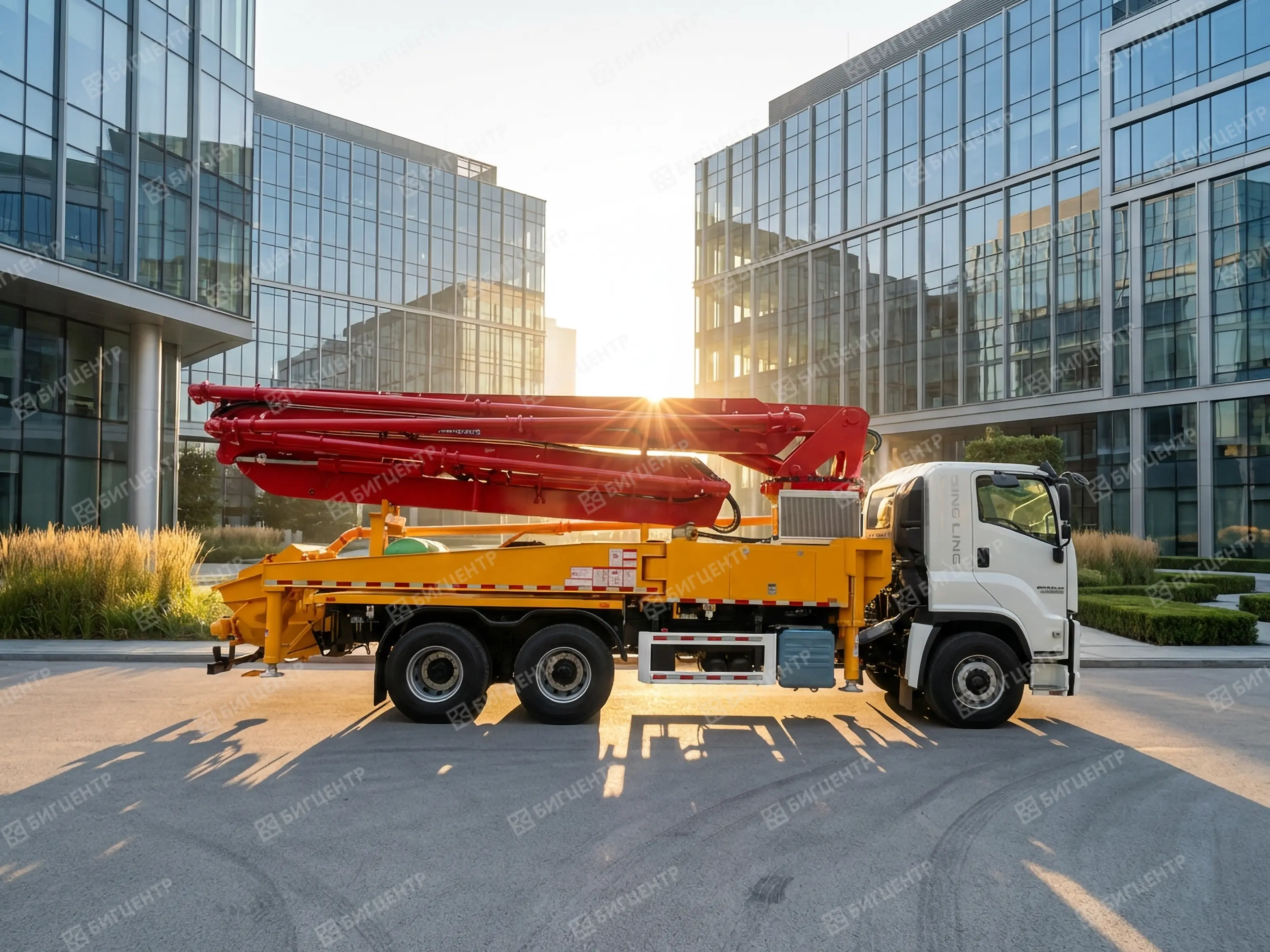 Автобетононасос ISUZU Q43М 6х4