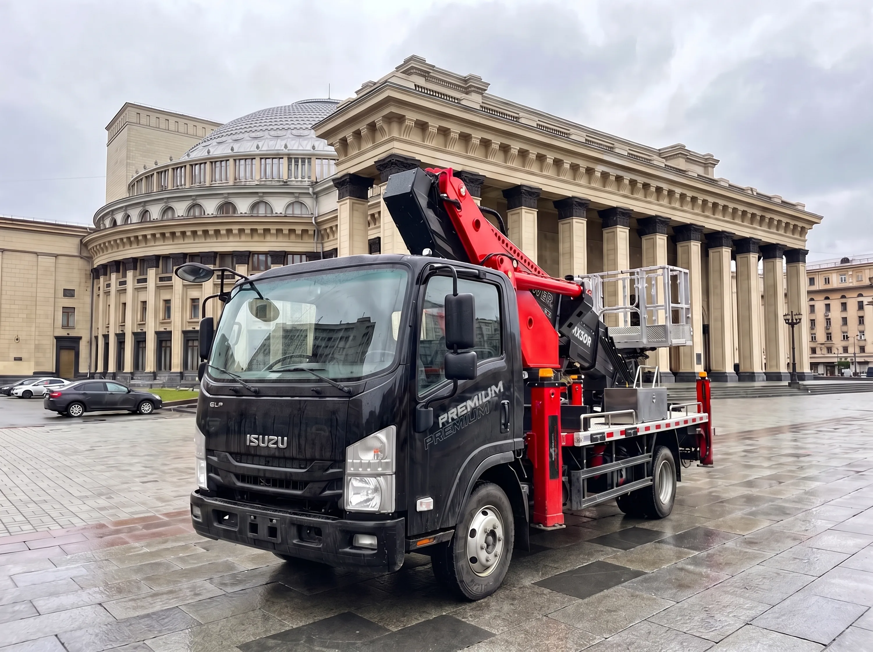 Автовышка ISUZU MAXXPOWER MX30R Premium: в наличии в Новосибирске!
