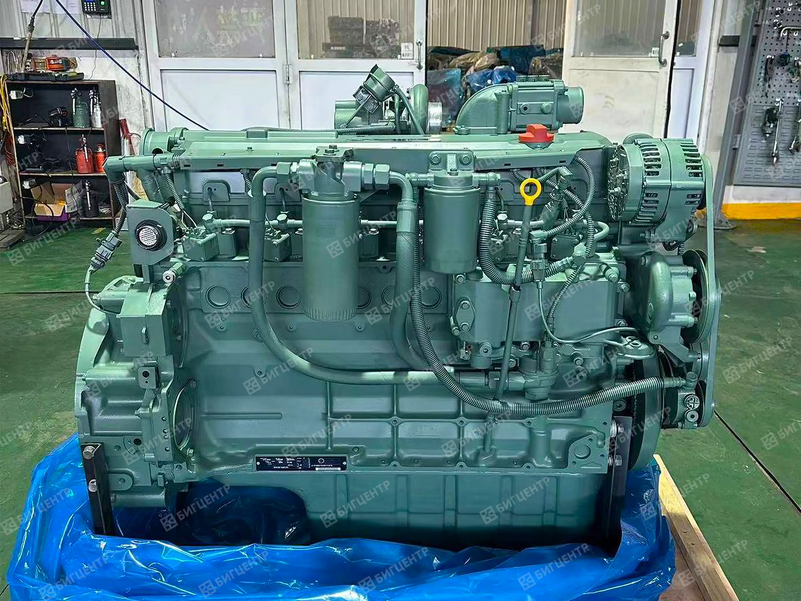 Двигатель VOLVO D5E