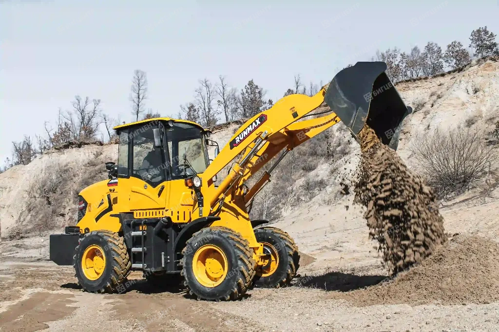 Фронтальный погрузчик RMX 930E