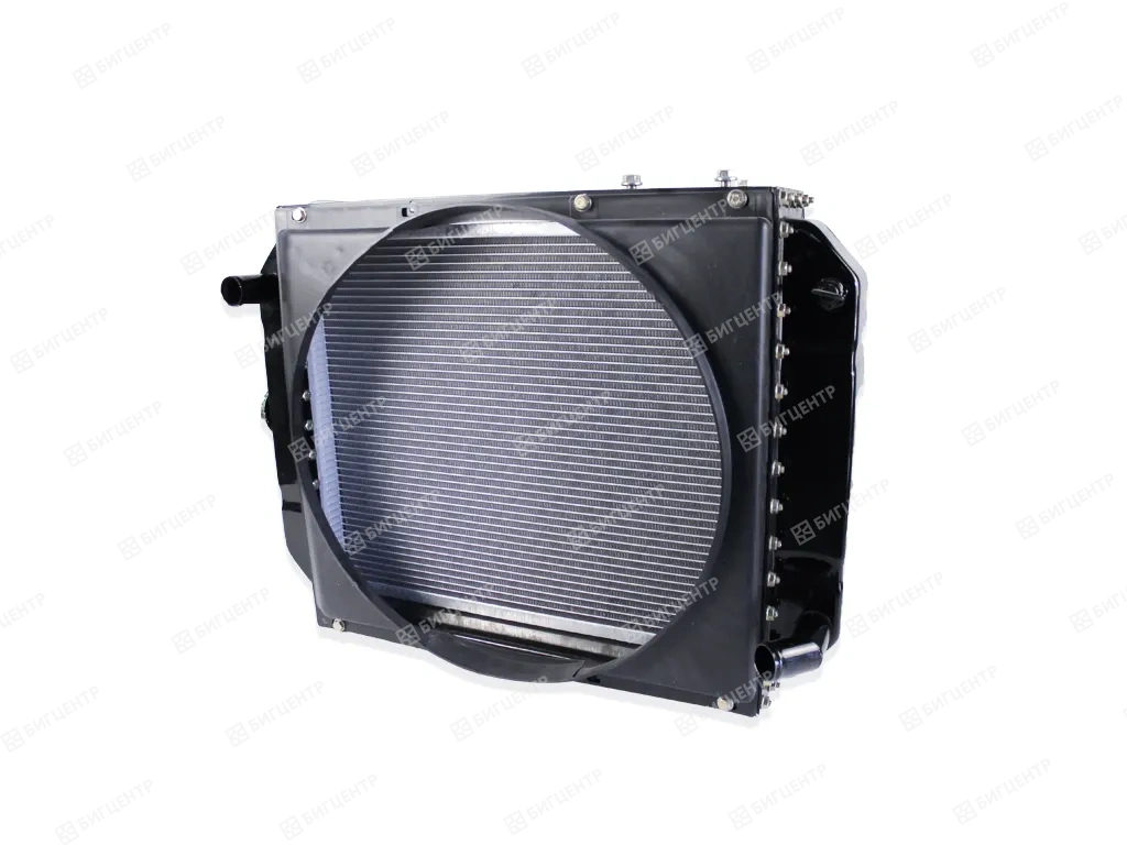 Радиатор водяной двигатель YUCHAI 50 kWt YCD4R11G-68 (4105) (патрубок справа)