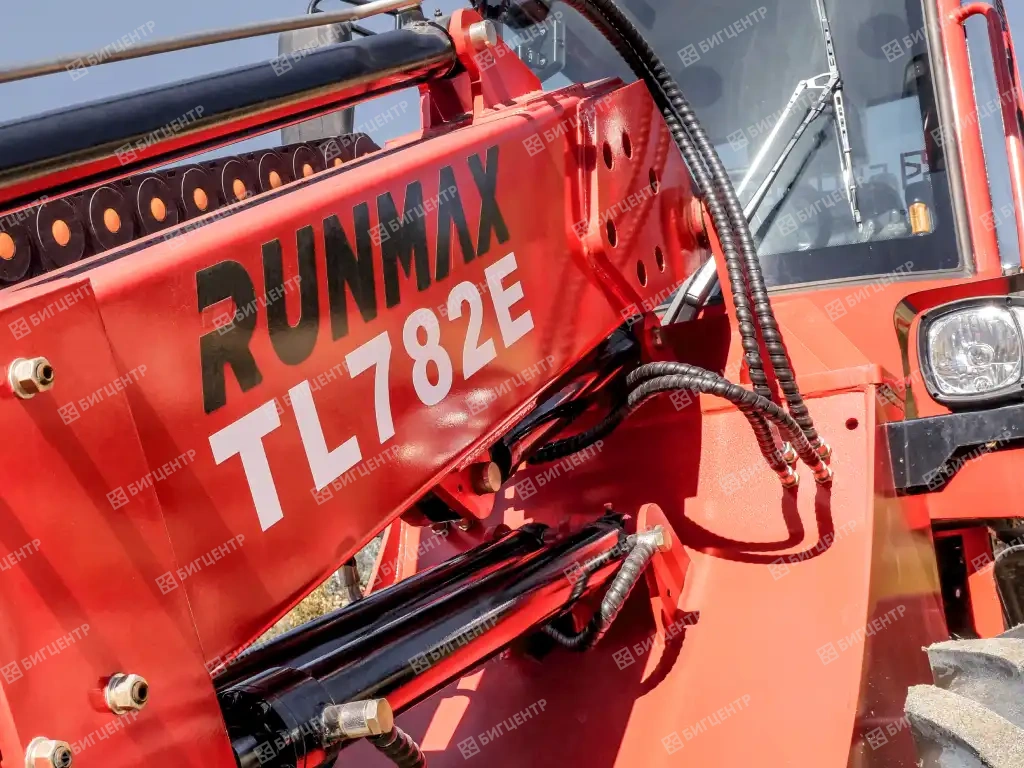 RUNMAX TL782E