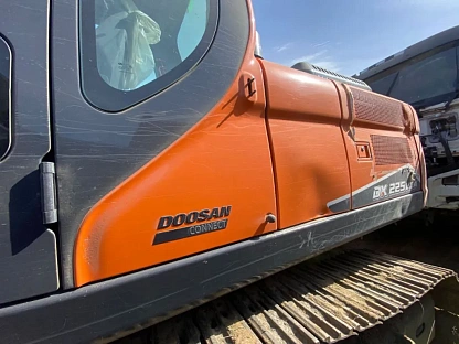 Экскаватор DOOSAN DX225LCA-7M 97 - (АЛ)
