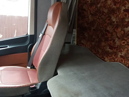 Тягач седельный Foton AUMAN BJ4189SLFKA 000008078 - (АЛ)