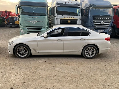 Легковой авто BMW 5 серия 4823 - (АЛ)