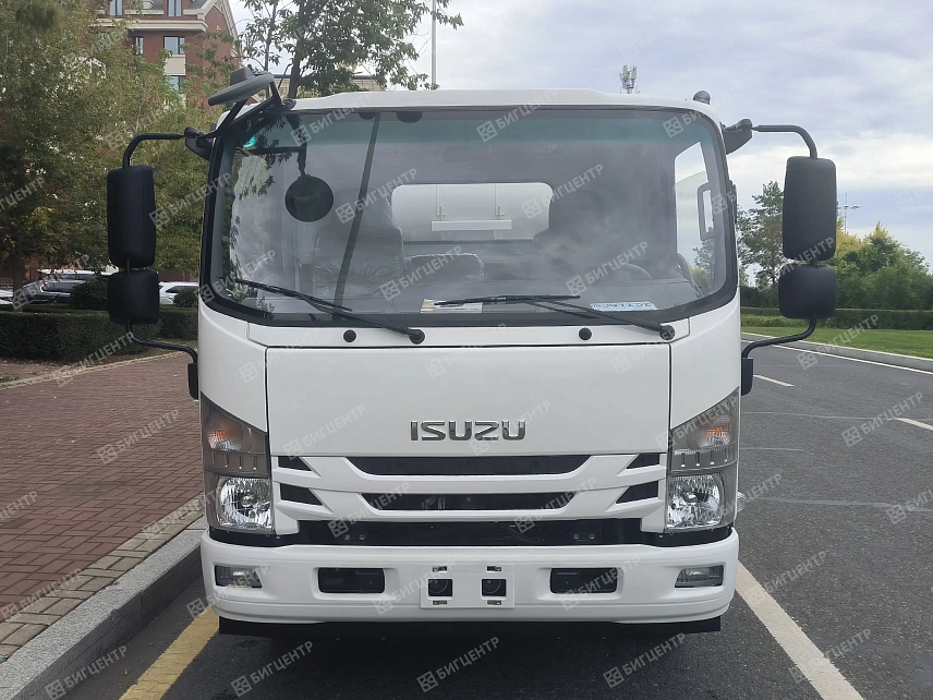 Автобетоносмеситель Isuzu ELF Q3