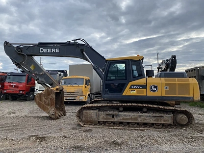 Экскаватор John Deere E300LC 750 - (АЛ)