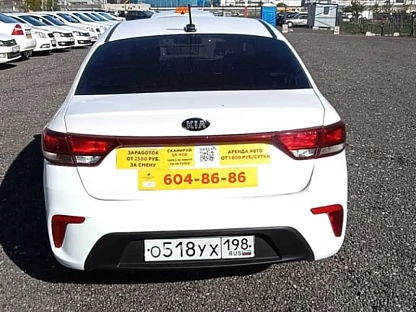 Легковой авто KIA Rio 5612 - (АЛ)