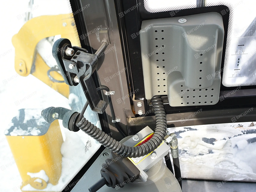 Экскаватор-погрузчик RMX (RUNMAX) SE460TS (БЦ) (RMX20243934 от 04.24)
