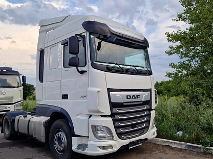 Тягач седельный DAF XF 480 FT (Space Cab 3956 - (АЛ)