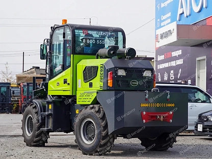 Фронтальный погрузчик с вилами FORWARD TE635FR-II 