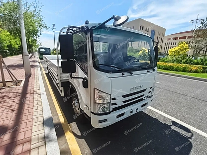 Бортовой грузовик ISUZU ELF 7т