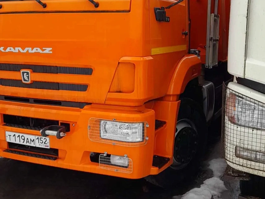 Самосвал КАМАЗ 6520-3026012-53 000007617 - (АЛ)
