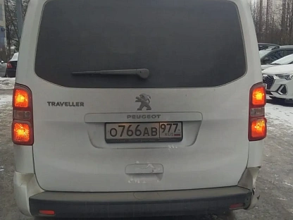 Легковой авто PEUGEOT Traveller 5584 - (АЛ)