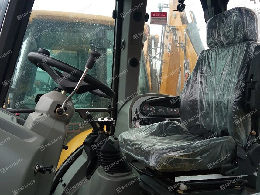 Экскаватор-погрузчик RMX (RUNMAX) SE460 ***3917