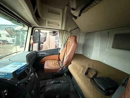 Тягач седельный Foton AUMAN EST A 1846 AMT (4189SLFKA) 000007140 - (АЛ)