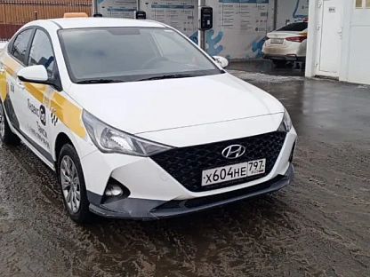 Легковой авто Hyundai Solaris 5591 - (АЛ)