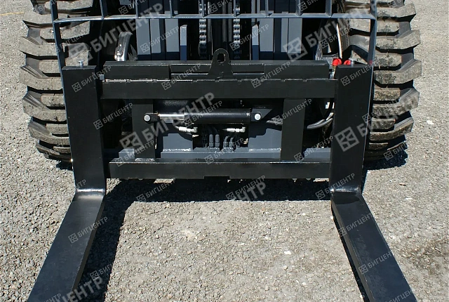 Трех секционная мачта со свободным ходом и функцией side shift