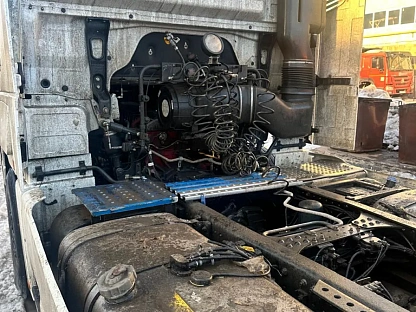 Тягач седельный Foton AUMAN EST A 1846 AMT (4189SLFKA) 000007832 - (АЛ)