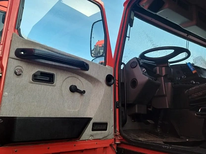 Самосвал МАЗ 650108-8230-005 000008300 - (АЛ)