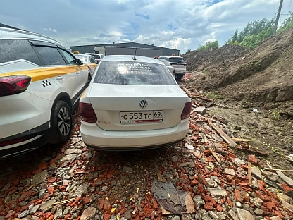 Легковой авто Volkswagen Polo 2891 - (АЛ)