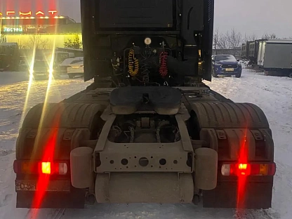 Тягач седельный Foton AUMAN BJ4189SLFKA 000008310 - (АЛ)