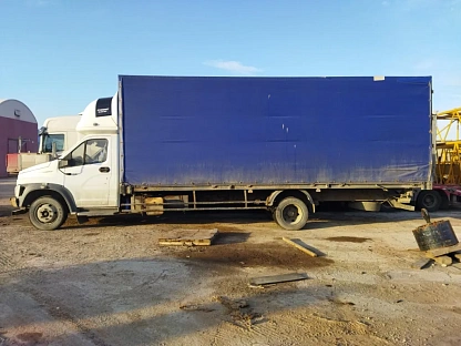 Шторный грузовик ГАЗ C41R13 000007789 - (АЛ)