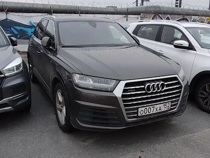 Легковой авто Audi Q7 5117 - (АЛ)