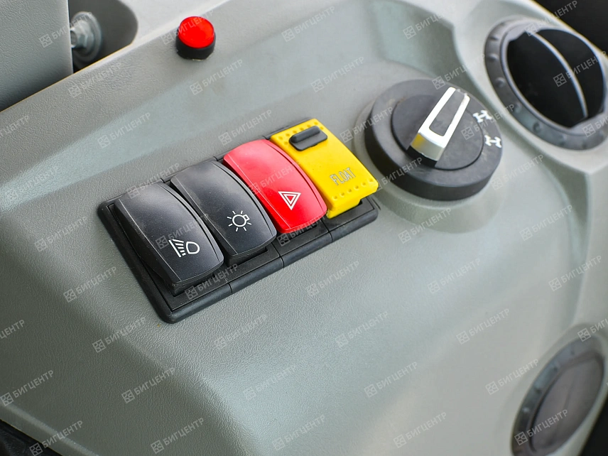Экскаватор-погрузчик RMX (RUNMAX) SE460 (БЦ) (RMX20233931 от 10.23)