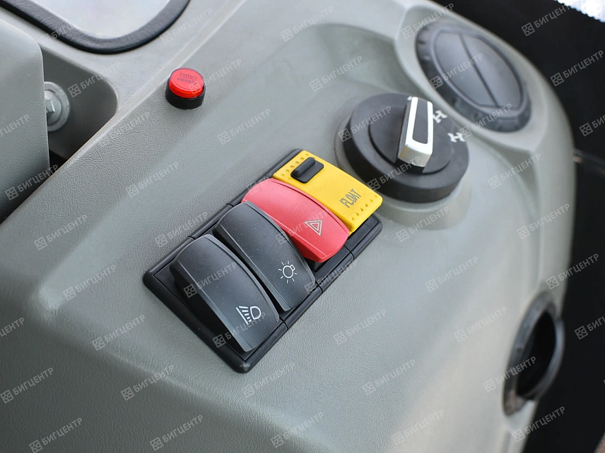 Экскаватор-погрузчик SHANMON 388H (БЦ) (WM20243305 от 03.24)