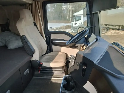 Тягач седельный Sitrak C7H MAX ZZ4186V361HE 000007518 - (АЛ)