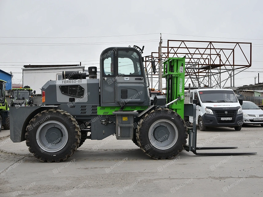 Вилочный погрузчик повышенной проходимости FORMANN TER650-III
