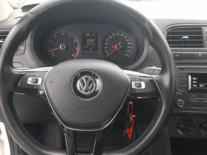 Легковой авто Volkswagen Polo 1628 - (АЛ)