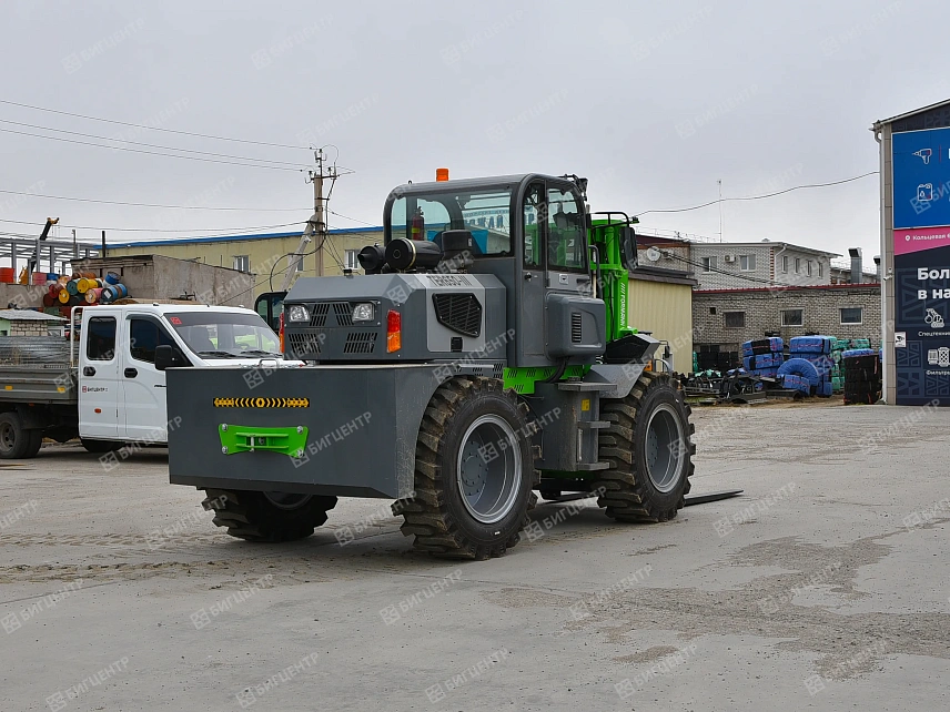 Вилочный погрузчик повышенной проходимости FORMANN TER650-III