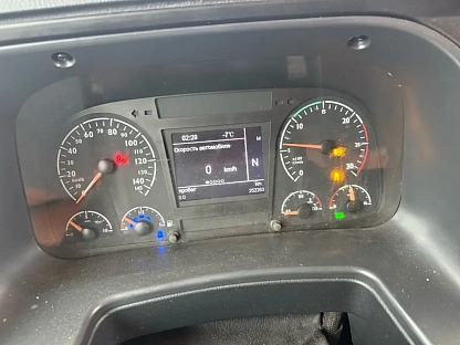 Тягач седельный Foton AUMAN BJ4189SLFKA 000007584 - (АЛ)