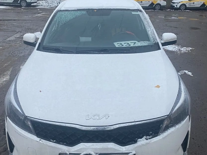 Легковой авто KIA Rio 5657 - (АЛ)