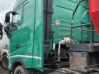 Тягач седельный Volvo FH 460 (FH Globetrotter) 000008109 - (АЛ)