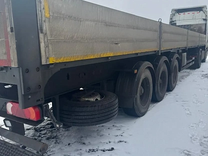 Полуприцеп Тонар 9888 (B3-13/K) 000008203 - (АЛ)