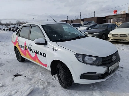 Легковой авто Lada Granta седан 6766 - (АЛ)