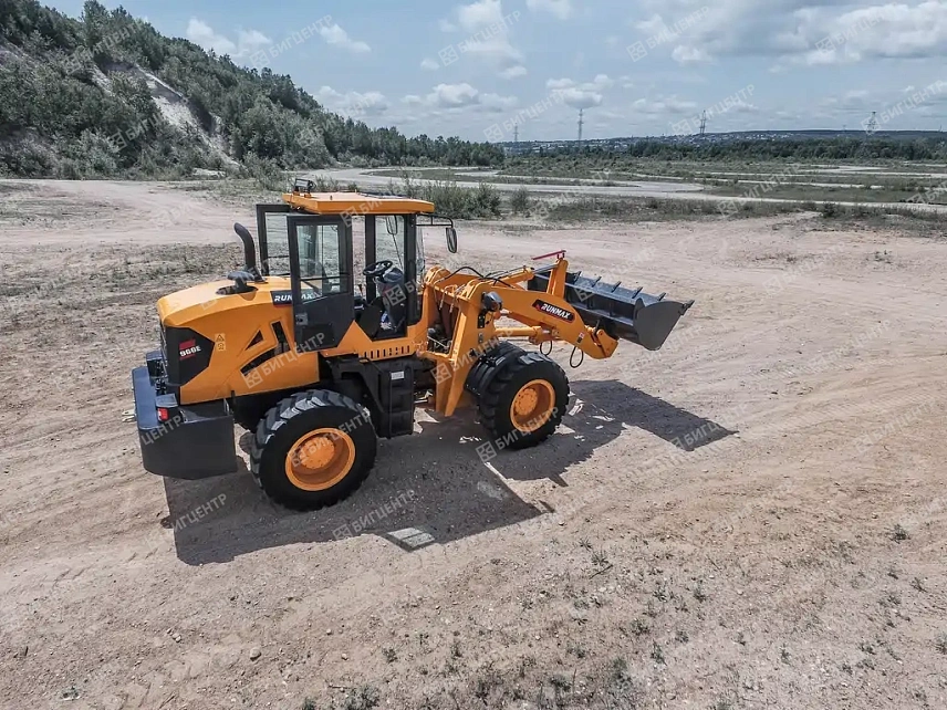 Фронтальный погрузчик RMX 960E