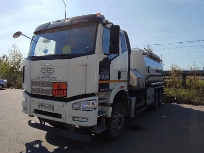 Самосвал FAW CA3250P66K24T1E5 3770 - (АЛ)