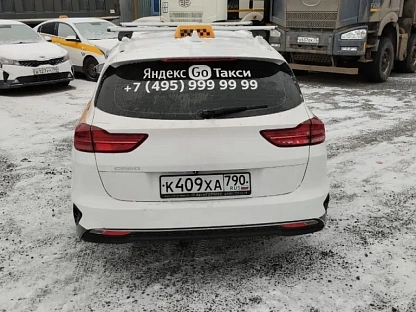 Легковой авто KIA Ceed SW 6636 - (АЛ)