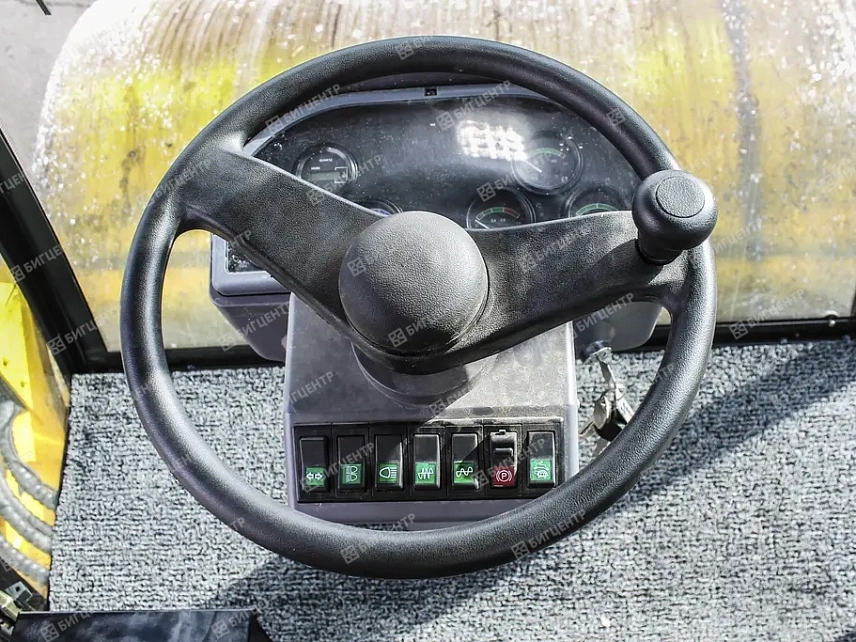 Одновальцовый вибрационный каток RMX SR214EH