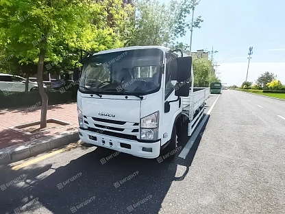 Бортовой грузовик ISUZU ELF 6т