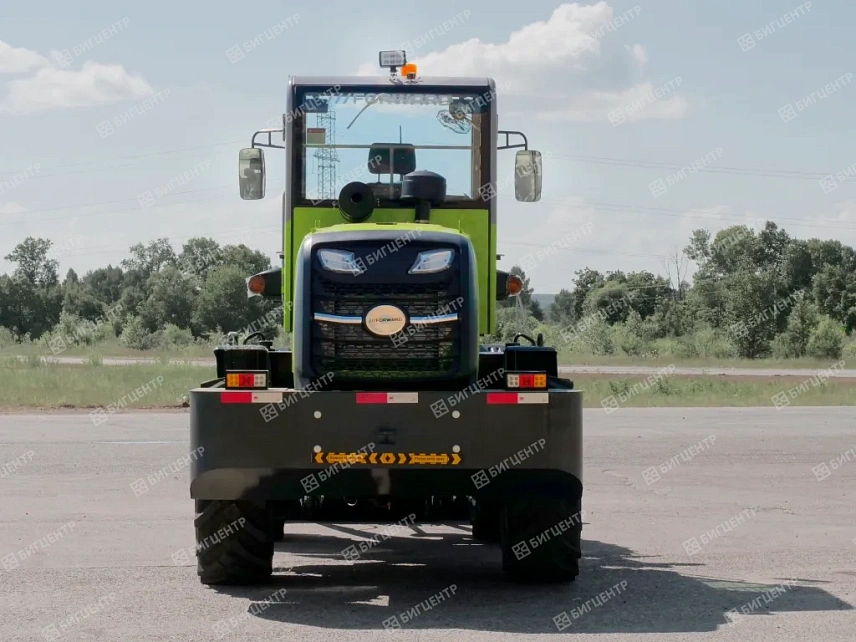 Фронтальный погрузчик FORWARD 636ES